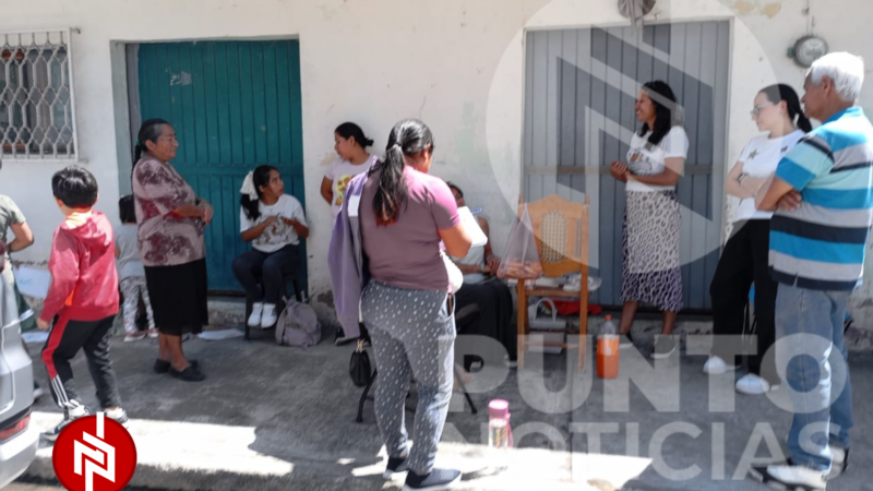 Padres de familia toman jardín de niños en Nogales y exigen cambio de directora