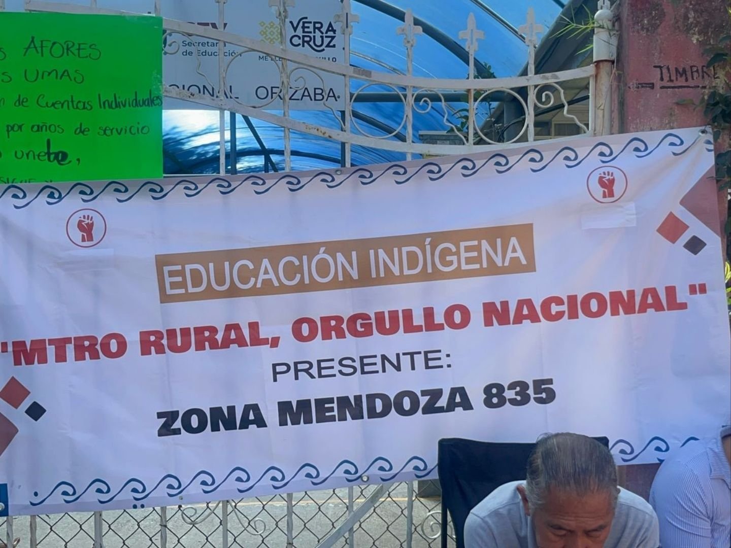 CIERRAN OFICINAS DE LA SEV EN ORIZABA POR PARO MAGISTERIAL DE 72 HORAS