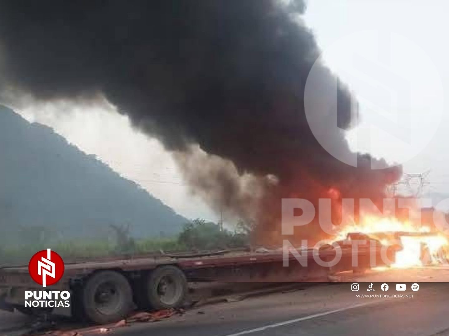 Reabren circulación tras incendio de tráiler en la autopista Córdoba-Orizaba