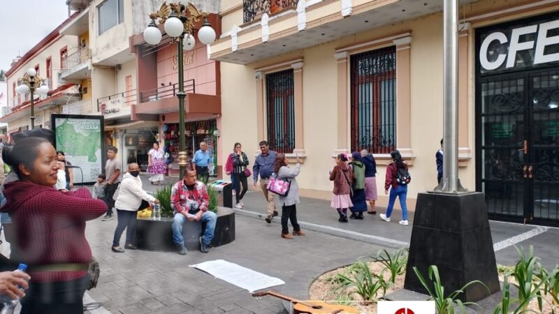 Vecinos de Río Blanco y Orizaba protestan contra CFE por aumentos injustos en tarifas eléctricas