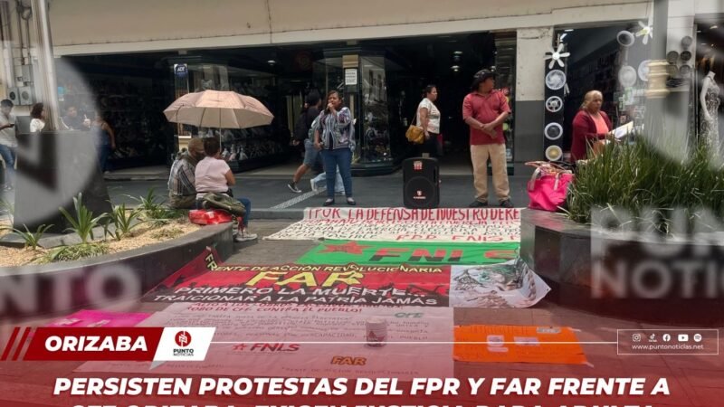 Persisten protestas del FPR y FAR frente a CFE Orizaba; exigen justicia para adulta mayor