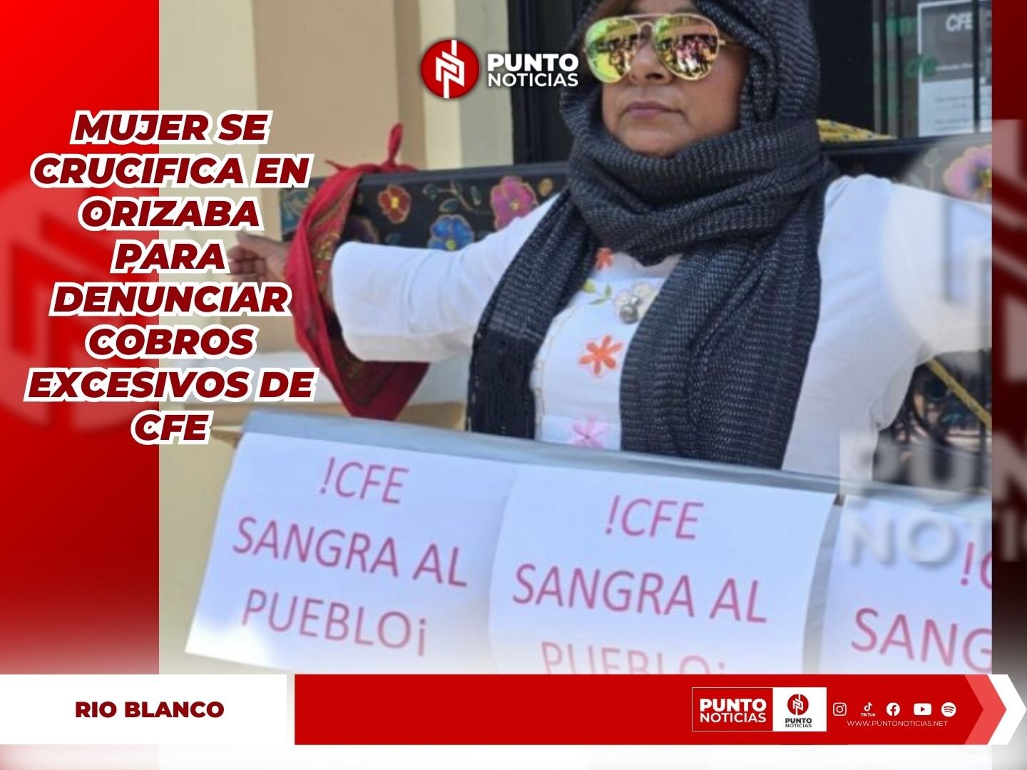 Mujer se Crucifica en Orizaba para denunciar cobros excesivos de CFE