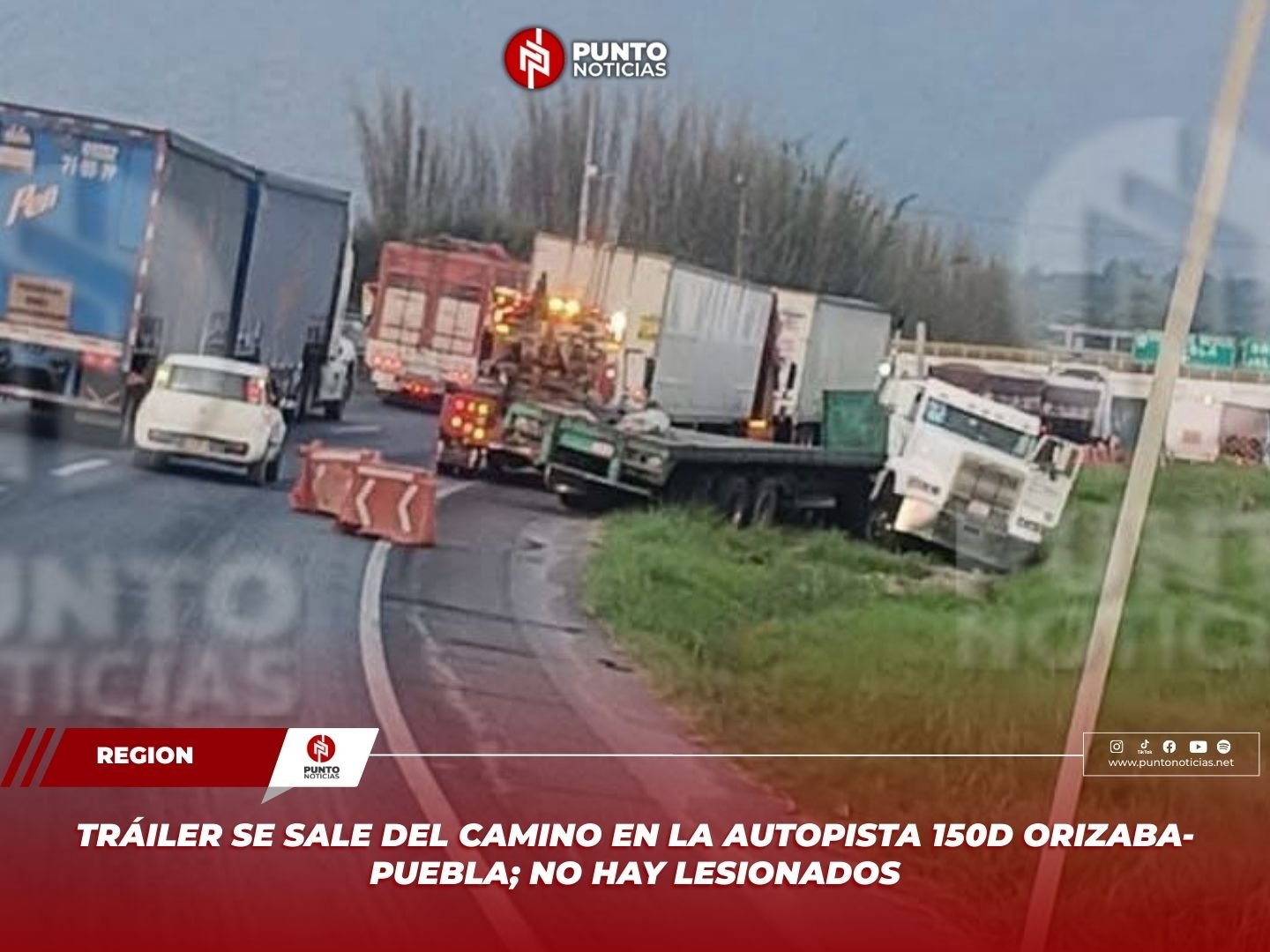 Tráiler se sale del camino en la autopista 150D Orizaba-Puebla; no hay lesionados