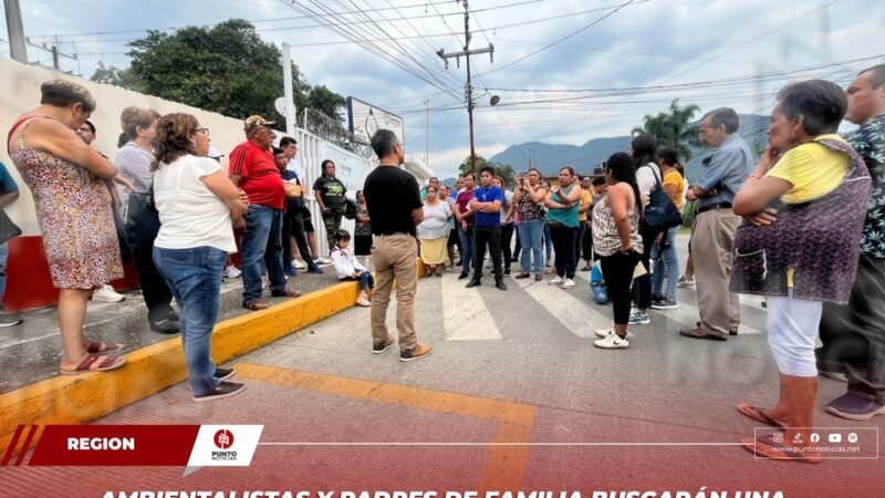 Ambientalistas y padres de familia buscarán una solución a planta Firiob