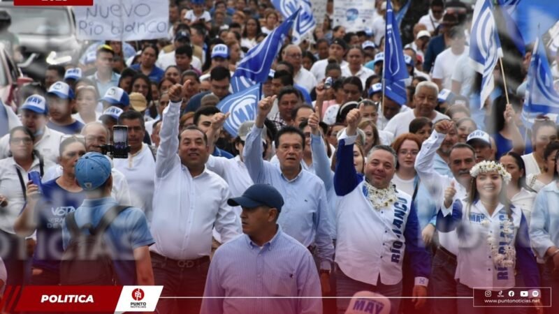 Toño May cierra campaña con multitudinaria caminata en Río Blanco