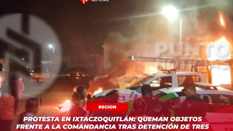 Protesta en Ixtaczoquitlán: queman objetos frente a la comandancia tras detención de tres jóvenes