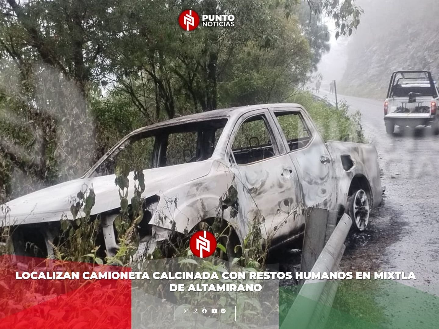 Localizan camioneta calcinada con restos humanos en Mixtla de Altamirano