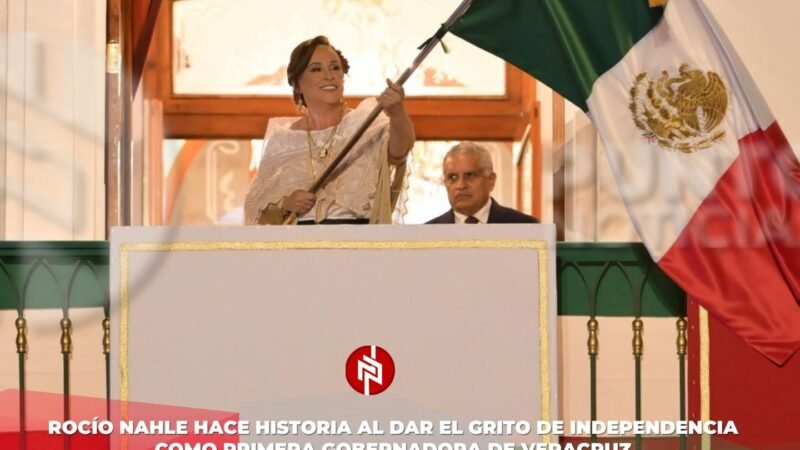 Rocío Nahle hace historia al dar el Grito de Independencia como primera gobernadora de Veracruz